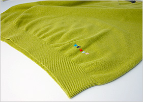 カシミヤVネックセーター/キウイグリーン