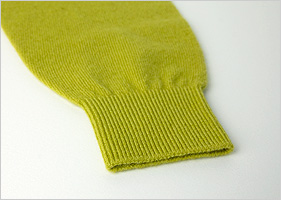 カシミヤVネックセーター/キウイグリーン